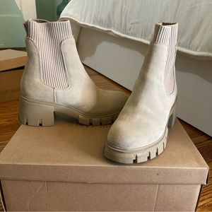 Steve Madden Tan Boots